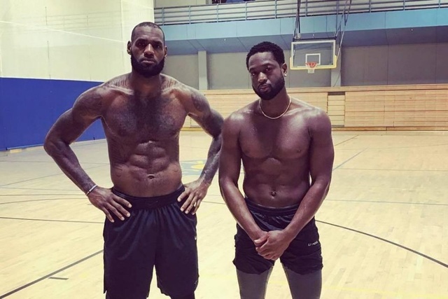 后场卡位先 后场卡位先